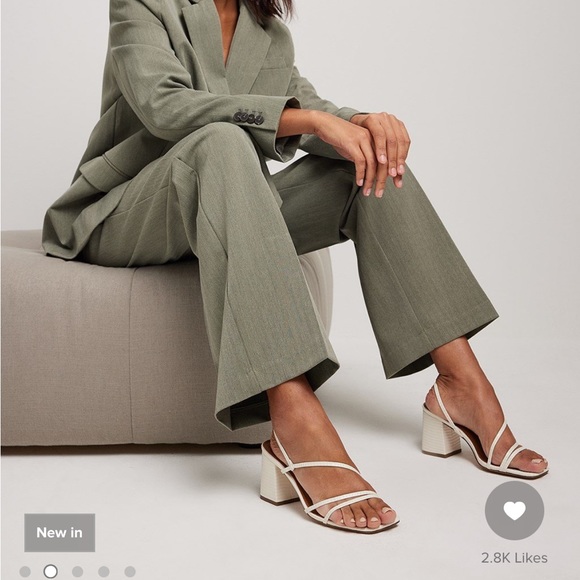 NA-KD Strappy Snake Block Heel_in box - Picture 4 of 12